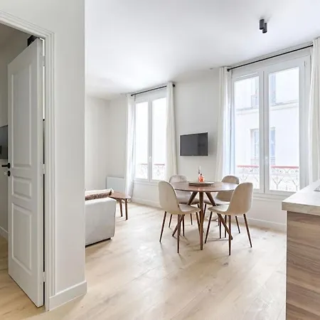 Appartement Folie Mericourt Republique 3 : Charming Paris